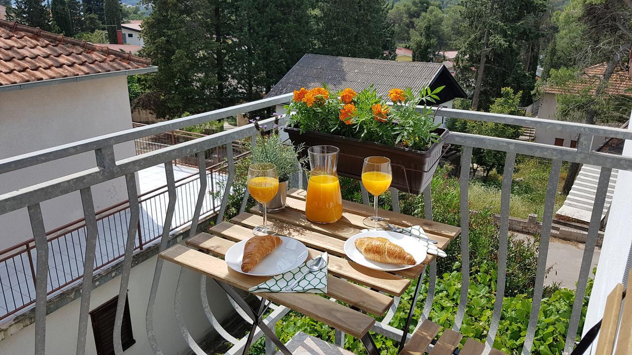 Iskra Apartment Vrboska