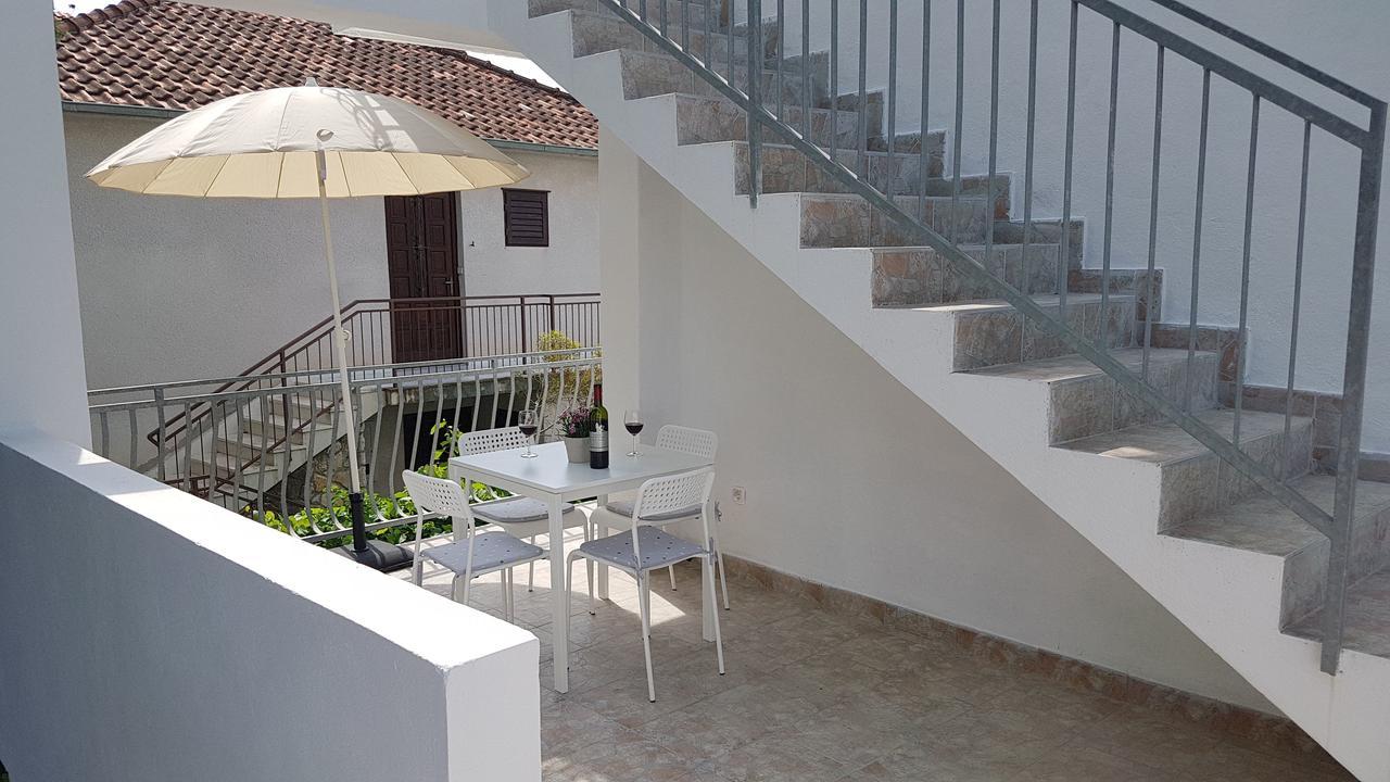 Apartment Iskra *